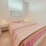 Ocean View Apartment! Pool! Parking! Cs123 *