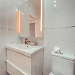 Appartement Ocean View Apartment! Pool! Parking! Cs123
