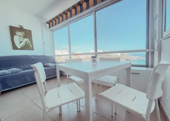 Апартаменты Ocean View Apartment! Pool! Parking! Cs123 *