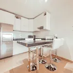 Daire Ocean View Apartment! Pool! Parking! Cs123 *